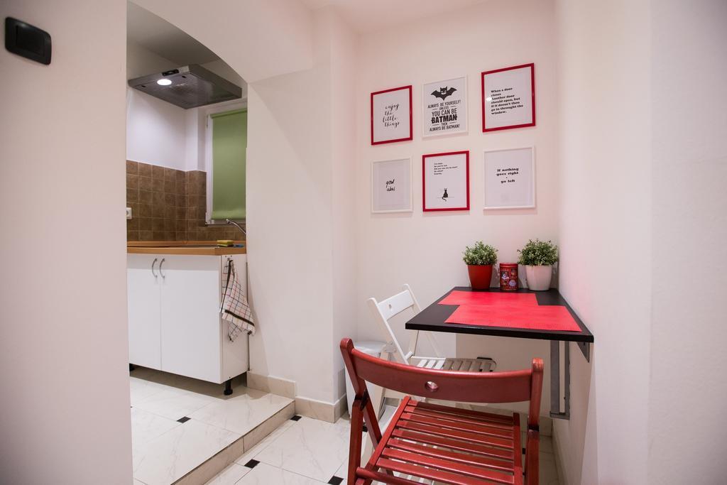 Eazzynight Center Apartment 萨格勒布 客房 照片